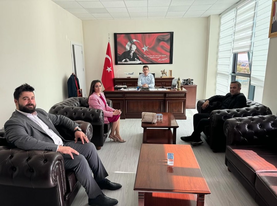 Nova Medya Grup Diyarbakır’ın Sesi Gazetesi Yönetim Kurulundan Belediye Başkan Vekili Yusuf Kaptanoğlu' na ziyaret